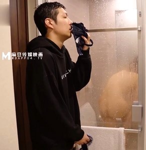 Địt nhau với em teen mới quen xinh đẹp Xun Xiaoxiao